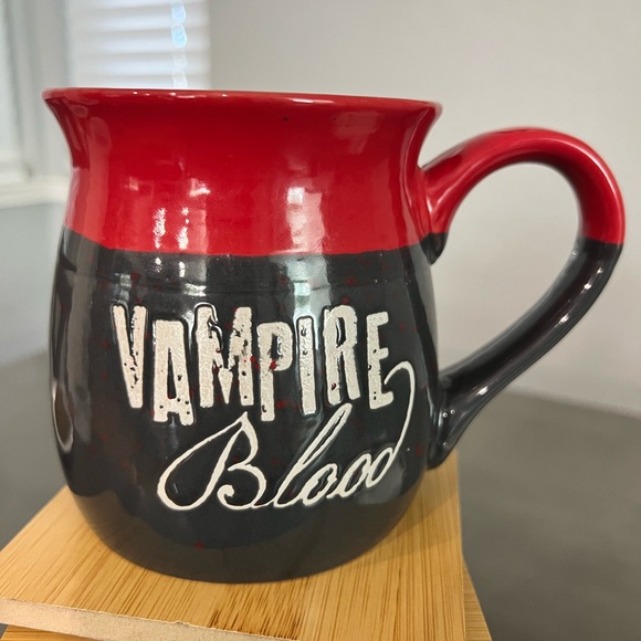 Vampire Blood Red and Black Mug - Picture 1 of 6